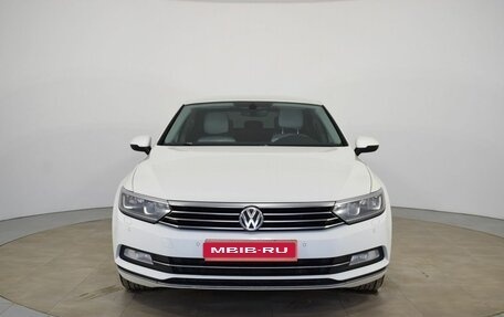 Volkswagen Passat B8 рестайлинг, 2016 год, 1 680 000 рублей, 1 фотография