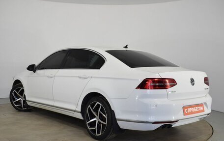 Volkswagen Passat B8 рестайлинг, 2016 год, 1 680 000 рублей, 6 фотография