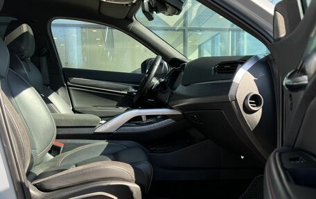 Geely Tugella FY11, 2023 год, 2 340 000 рублей, 31 фотография