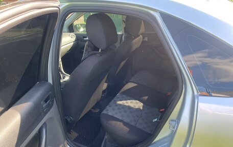 Ford Focus II рестайлинг, 2006 год, 300 000 рублей, 10 фотография
