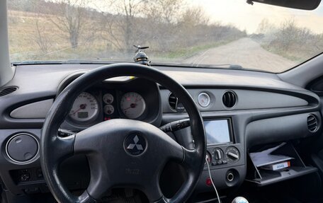 Mitsubishi Outlander III рестайлинг 3, 2007 год, 700 000 рублей, 5 фотография