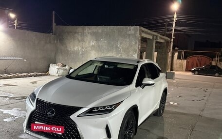 Lexus RX IV рестайлинг, 2021 год, 6 500 000 рублей, 2 фотография