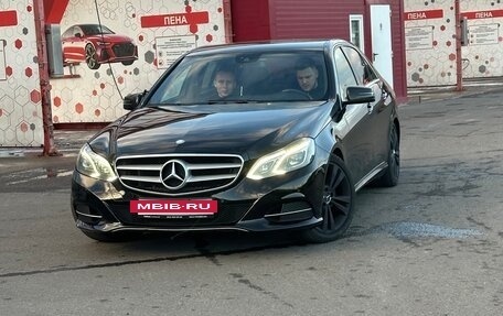 Mercedes-Benz E-Класс, 2013 год, 2 250 000 рублей, 2 фотография