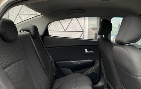 KIA Rio III рестайлинг, 2015 год, 879 000 рублей, 22 фотография
