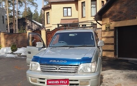 Toyota Land Cruiser Prado 90 рестайлинг, 2001 год, 1 290 000 рублей, 2 фотография