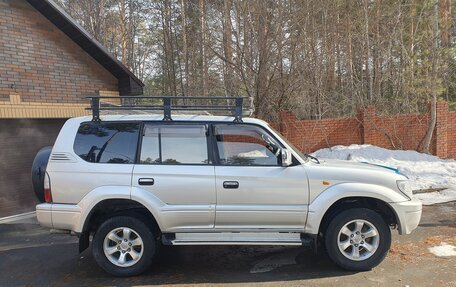 Toyota Land Cruiser Prado 90 рестайлинг, 2001 год, 1 290 000 рублей, 6 фотография