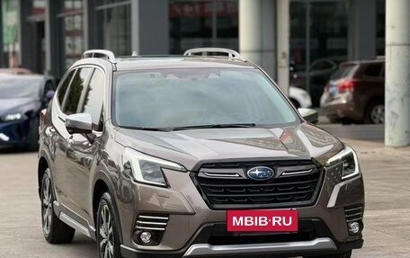 Subaru Forester, 2023 год, 2 890 000 рублей, 3 фотография