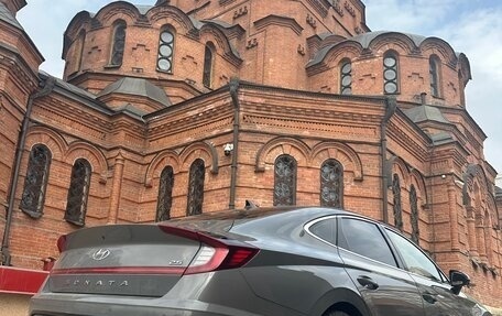 Hyundai Sonata VIII, 2022 год, 2 700 000 рублей, 3 фотография
