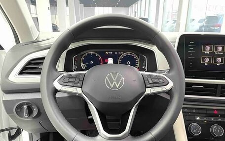 Volkswagen T-Roc I, 2023 год, 1 430 000 рублей, 12 фотография
