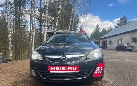 Opel Astra J, 2012 год, 700 000 рублей, 3 фотография