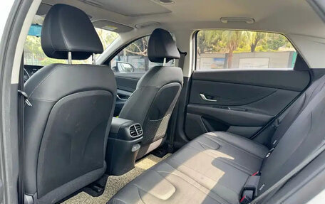 Hyundai Elantra, 2024 год, 1 499 616 рублей, 7 фотография