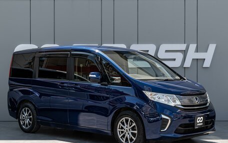 Honda Stepwgn IV, 2017 год, 2 040 000 рублей, 1 фотография