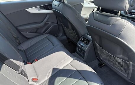 Audi A4, 2022 год, 2 395 005 рублей, 10 фотография