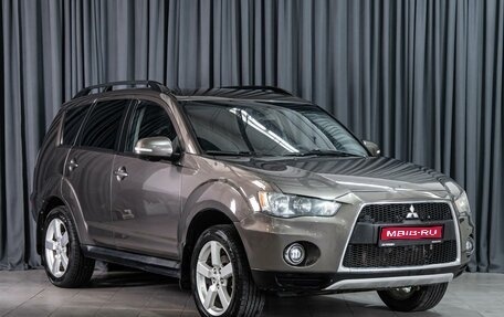 Mitsubishi Outlander III рестайлинг 3, 2010 год, 970 000 рублей, 1 фотография
