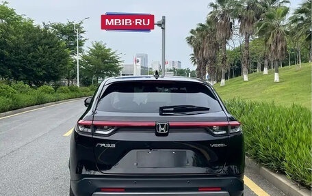 Honda Vezel, 2023 год, 1 467 520 рублей, 3 фотография