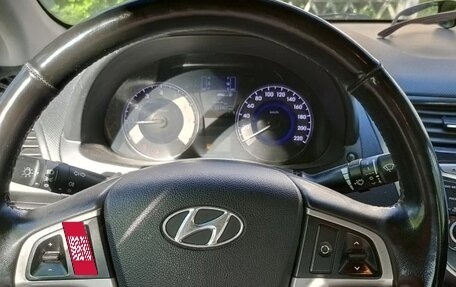 Hyundai Solaris II рестайлинг, 2014 год, 850 000 рублей, 5 фотография