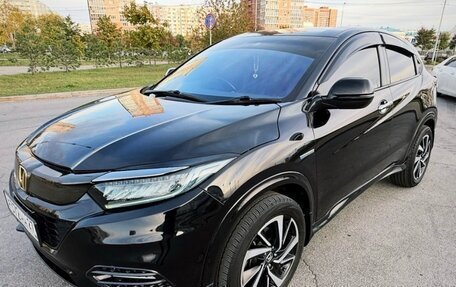 Honda Vezel, 2018 год, 1 790 000 рублей, 6 фотография