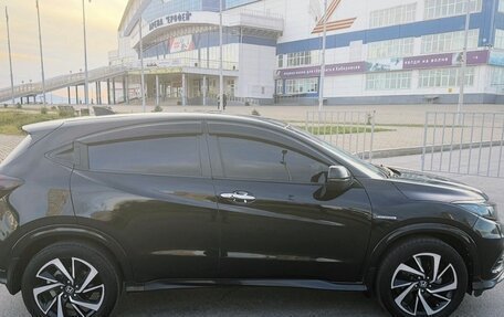 Honda Vezel, 2018 год, 1 790 000 рублей, 10 фотография