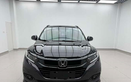 Honda Vezel, 2022 год, 1 400 000 рублей, 2 фотография