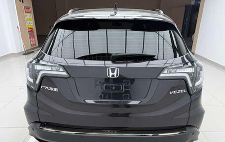 Honda Vezel, 2022 год, 1 400 000 рублей, 5 фотография