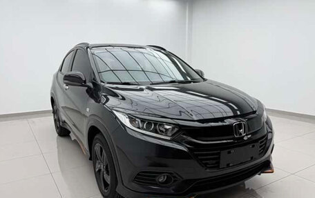 Honda Vezel, 2022 год, 1 400 000 рублей, 3 фотография