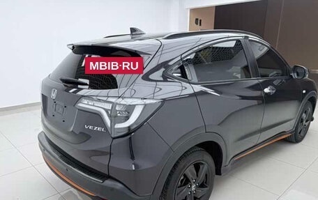 Honda Vezel, 2022 год, 1 400 000 рублей, 4 фотография