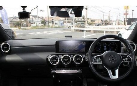 Mercedes-Benz CLA, 2023 год, 1 774 000 рублей, 7 фотография