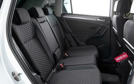 Volkswagen Tiguan II, 2018 год, 2 490 000 рублей, 7 фотография
