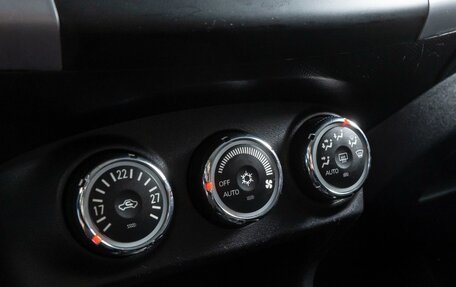 Mitsubishi Outlander III рестайлинг 3, 2010 год, 970 000 рублей, 16 фотография