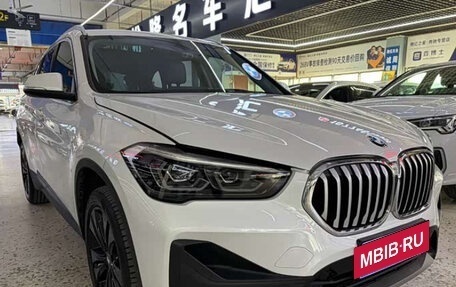BMW X1, 2021 год, 1 860 000 рублей, 3 фотография