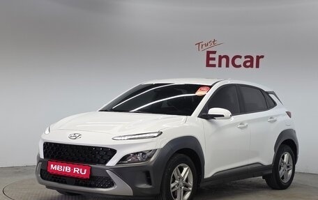 Hyundai Kona I, 2022 год, 1 800 000 рублей, 1 фотография