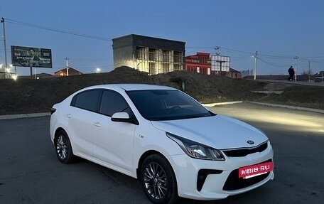 KIA Rio IV, 2017 год, 1 280 000 рублей, 2 фотография