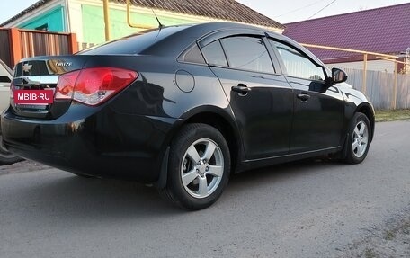 Chevrolet Cruze II, 2011 год, 620 000 рублей, 3 фотография