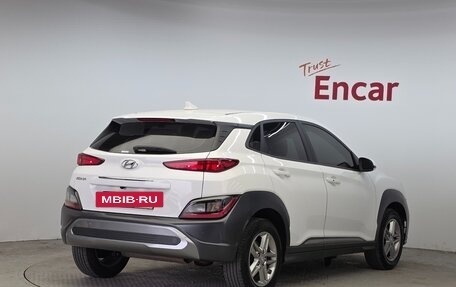 Hyundai Kona I, 2022 год, 1 800 000 рублей, 3 фотография
