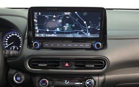 Hyundai Kona I, 2022 год, 1 800 000 рублей, 9 фотография