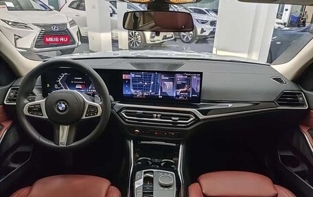 BMW 3 серия, 2023 год, 3 220 000 рублей, 10 фотография