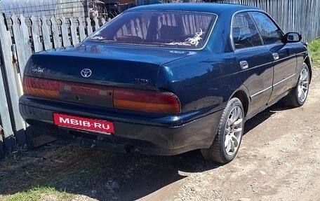 Toyota Crown, 1992 год, 250 000 рублей, 2 фотография