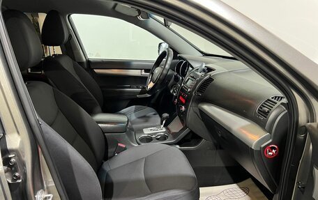 KIA Sorento II рестайлинг, 2011 год, 1 400 000 рублей, 15 фотография