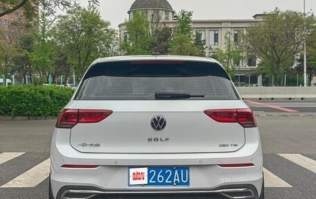 Volkswagen Golf VIII, 2021 год, 1 800 000 рублей, 5 фотография