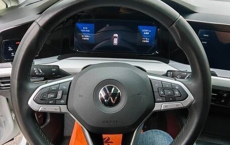 Volkswagen Golf VIII, 2021 год, 1 800 000 рублей, 14 фотография