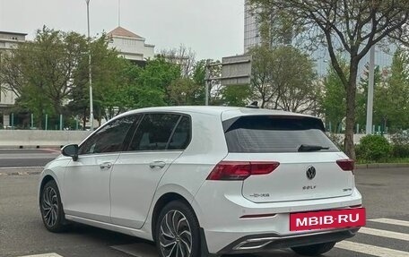 Volkswagen Golf VIII, 2021 год, 1 800 000 рублей, 6 фотография