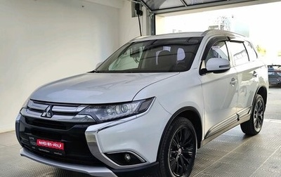 Mitsubishi Outlander III рестайлинг 3, 2018 год, 2 299 000 рублей, 1 фотография