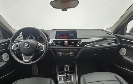 BMW 1 серия, 2021 год, 1 420 000 рублей, 21 фотография