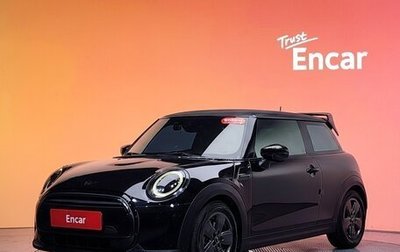 MINI Hatch, 2021 год, 1 990 000 рублей, 1 фотография