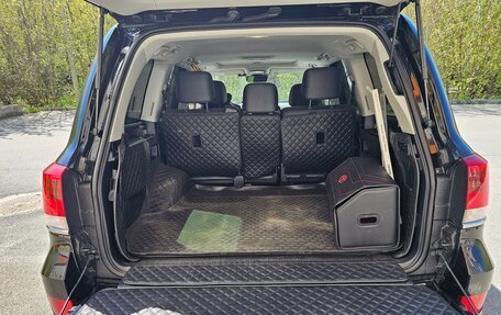 Toyota Land Cruiser 200, 2018 год, 8 300 000 рублей, 7 фотография