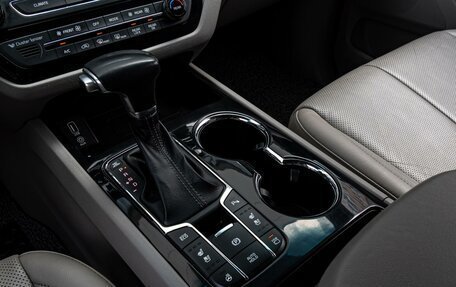 KIA Carnival III, 2018 год, 2 500 000 рублей, 14 фотография