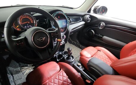 MINI Hatch, 2021 год, 1 990 000 рублей, 8 фотография