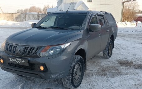 Mitsubishi L200 IV рестайлинг, 2017 год, 1 500 000 рублей, 2 фотография