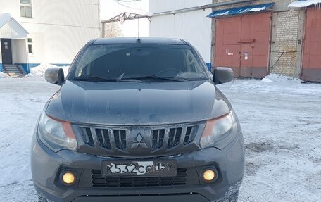 Mitsubishi L200 IV рестайлинг, 2017 год, 1 500 000 рублей, 3 фотография