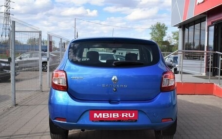 Renault Sandero II рестайлинг, 2014 год, 929 000 рублей, 5 фотография